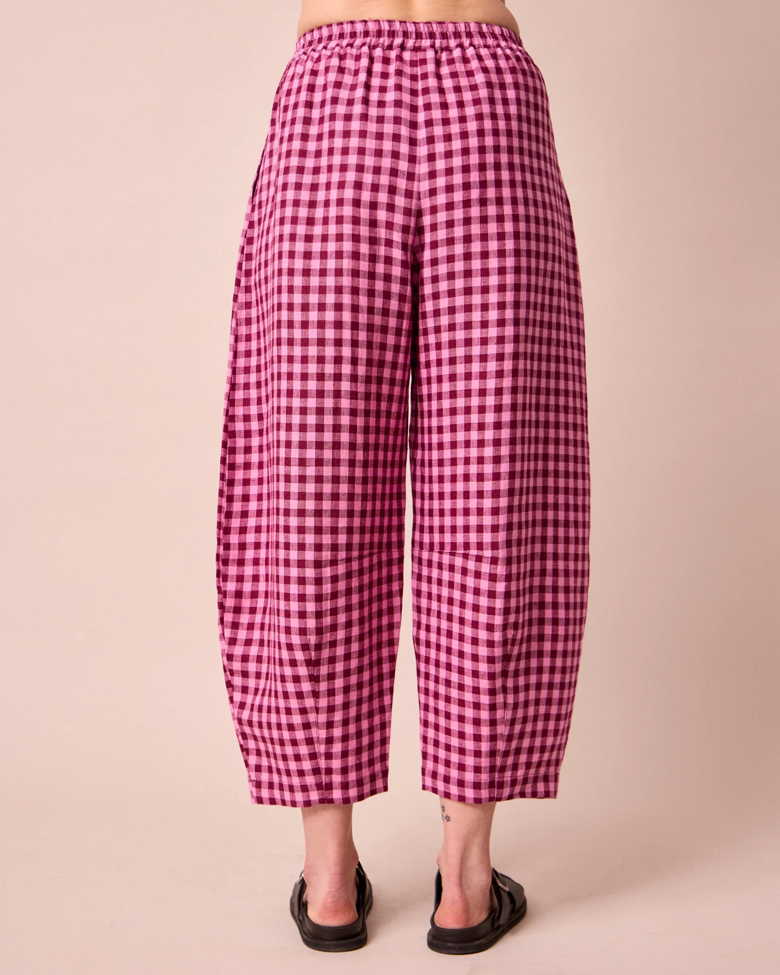 Daisy Summer Berry Gingham Linen Trousers - Image 5